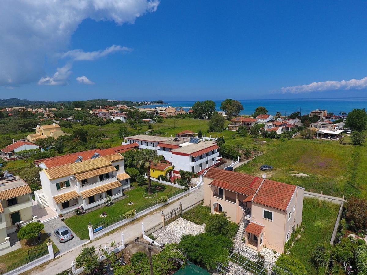 Dolphin Apt & Studios -Next To The Beach Roda  Exterior photo